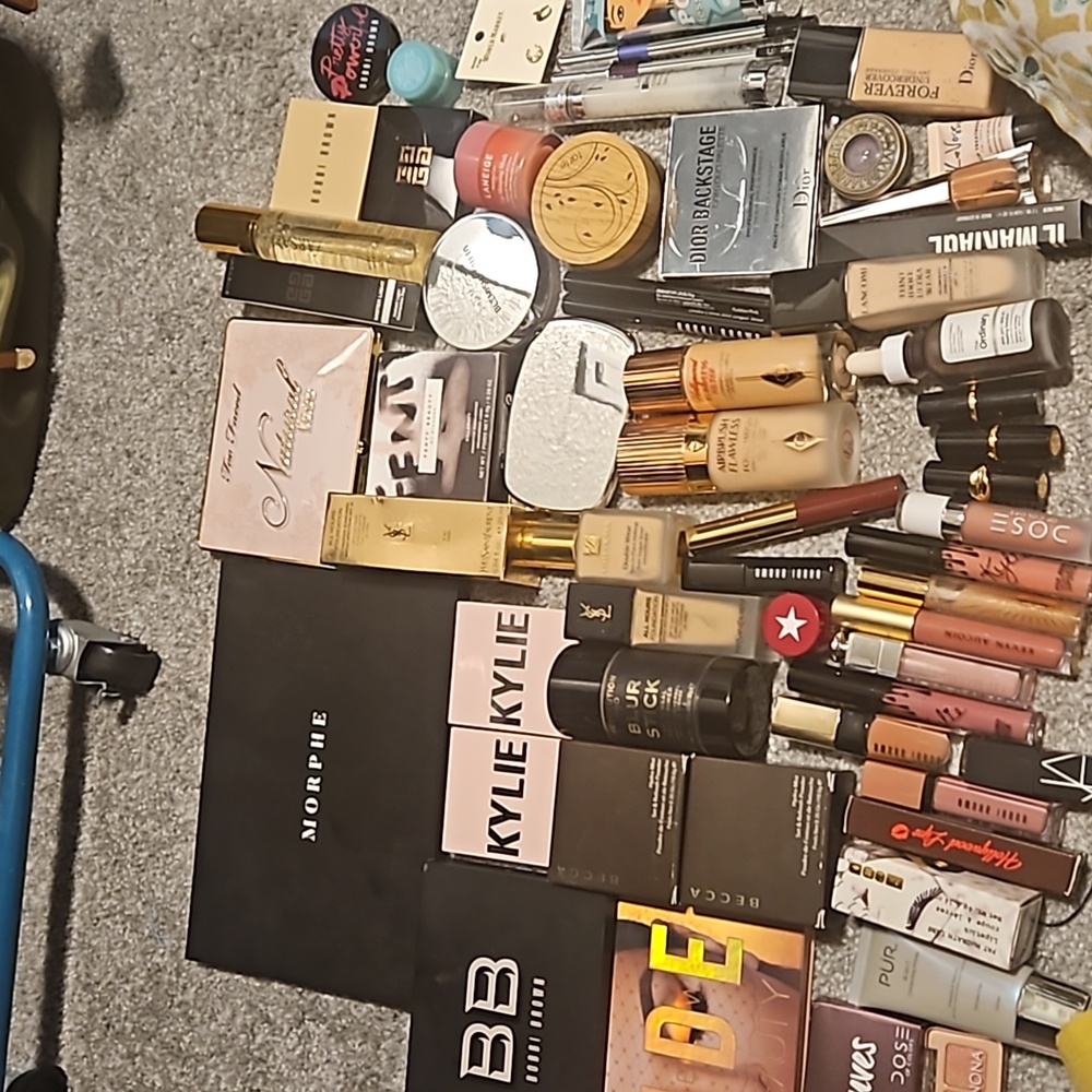 Huge high end makeup lot